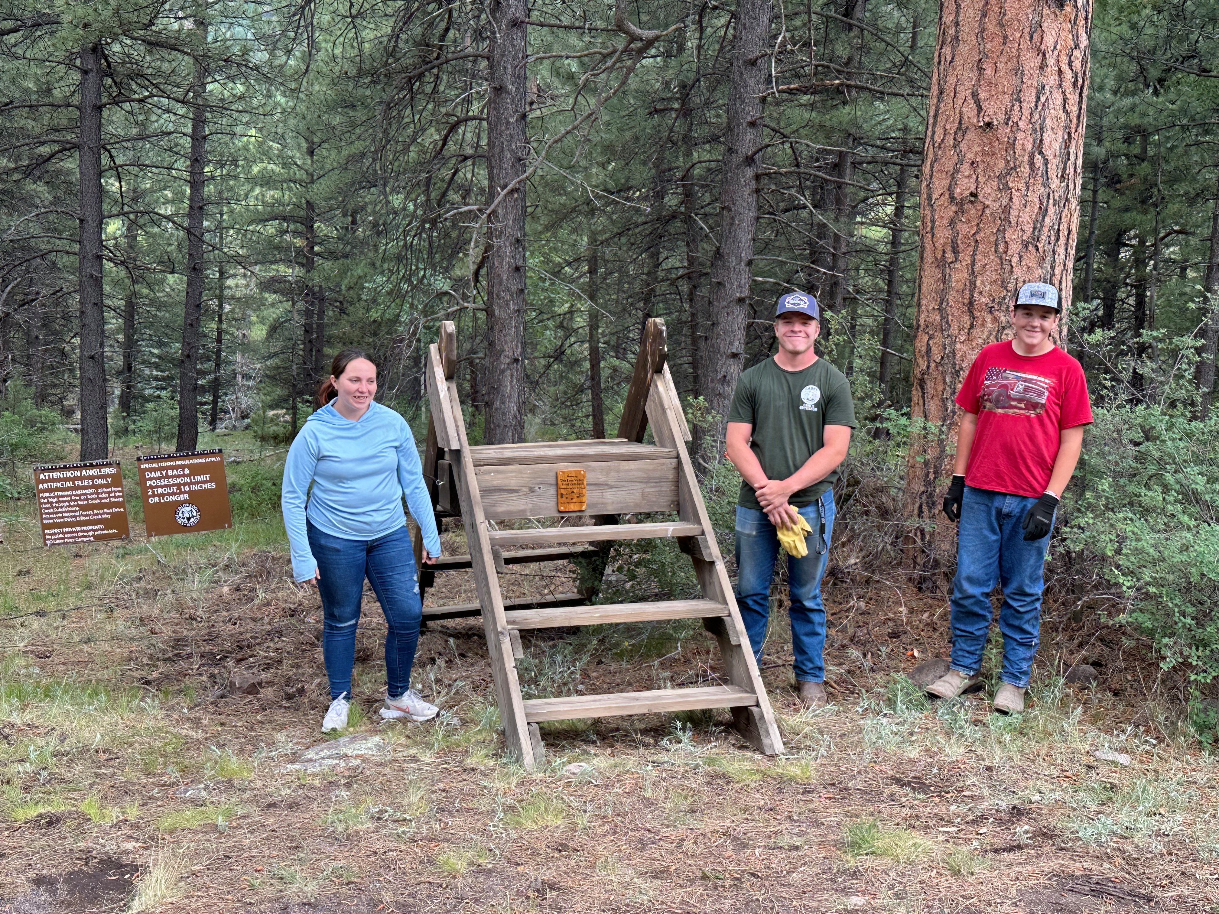 Watershed Ambassadors at a fence-stile install